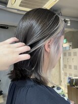 エリマ 調布(elima) 切りっぱなしボブ外ハネボブダブルカラーホワイトベージュカラー