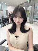 黒髪クラゲヘアー/オリーブグレー/小顔ココアベージュ