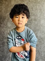 ベース(BASE)&nbsp;Cafe&Barber BASE×王道キッズパーマスタイル