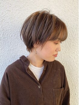 ページヘアー(PAGE HAIR)の写真/インナーカラー/ハイライト/ダブルカラー/etc..最旬デザインカラーは[PAGE HAIR]におまかせ♪