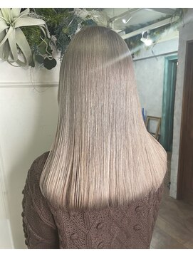 ニコ(nico...) White milk tea