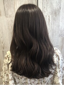 ユーフォリア 銀座(Euphoria) イルミナカラーダークアイスグレージュ担当中間