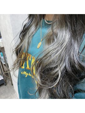 ナンバーセブン(N7) ちらっと見えるのが今っぽい！インナーカラー！！