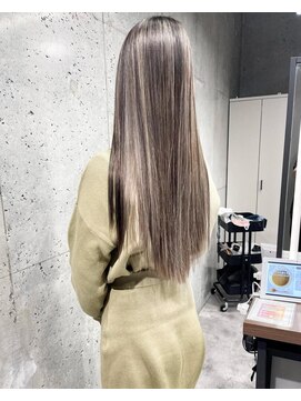 アコ(Aco) ★ロングヘアに映える★ハイライト★