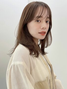 アンガーデン(Une GARDEN) 大人ガーリー/チョコレート/ミディアムレイヤー/縮毛矯正/顔周り