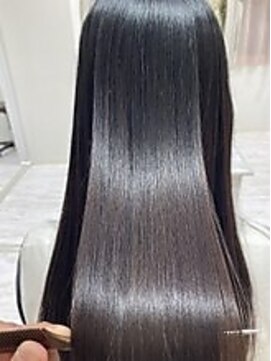 アフロディーテ 心斎橋店(afrodite) afrodite【髪質改善】ヘアケアー特化型サロン 3