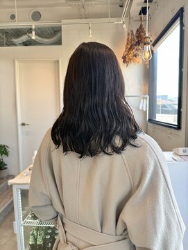 ロカ 表参道(loka) ニュアンスパーマ/ダークカラー[表参道/ブリーチ/ハイライト]Mai