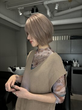 シーンヨコハマ 横浜店(SCENE yokohama) レイヤーボブ / ミルクティー