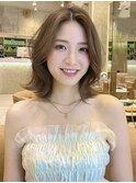 ミディアム20代30代40代50代ストレートレイヤー前髪なし表参道