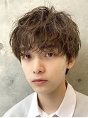 ルーズパーマラフショートシャドウパーマラウンドマッシュ眉毛