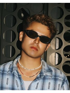 ロビー 青山(ROBBY) コーディショート/アッシュグレー/スクエアショート/刈り上げ