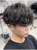 仙台波巻きツイストスパイラルパーマハイライトメッシュ刈り上げ