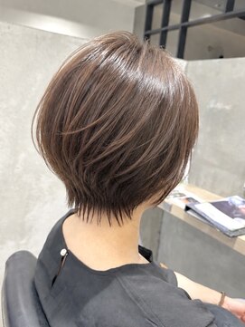 シャルムドゥグランシー(CHARME de granci.) ふんわり丸みショート