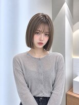 フォト 新宿三丁目(foto)&nbsp;髪質改善縮毛矯正地毛風ストレート切りっぱなしボブ