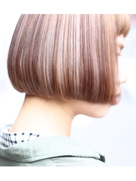 バローチェ 大阪 堀江(Barouche) 【Barouche】　グレイッシュ　ワンレン　ハイライト