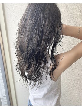 ブランシュ バイ アルティナ(Blanche by artina) シルバーハイライト×ビーチロング[Blanche川崎]