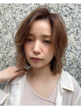 ルームバイシー 新宿(Loom. by Sea) イメチェンかっとなら外ハネボブ【杉野ちひろ】