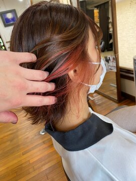 美容室 メザミー MESAMIES セクションカラーおすすめヘルシーレイヤー×インナーカラー