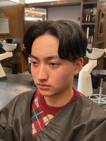 ザ バーバー 虎ノ門ステーションタワー(THE BARBER)&nbsp;センターパートスタイル