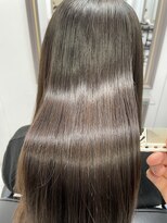 エスカーラ 表参道(THE ESCALA)&nbsp;@aidaman321/セクションカラー/ペールベージュ/外ハネボブ/