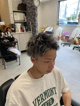 ジーク(SIEG) ハイライト ショートスタイル