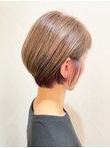 ショートボブ×ベージュカラー×パープルインナー
