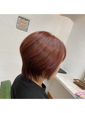 ナチュラリズムワイ(naturalism Y) グラデーションボブ