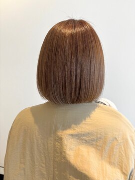 モック(moc) オリーブベージュ×肩ギリギリボブ