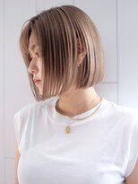 顔周りレイヤー韓国ヘアハイトーンミディアム_ba339271