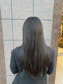 フツーロ 栄(FUTURO) プルエクステ