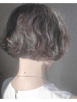 ヘアーアンドアトリエ マール(Hair&Atelier Marl) 【Marlイメチェン】ハイライト入りグレージュの抜け感ボブ