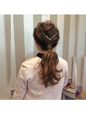 ふわっとゆるなみ巻きローポニーテール