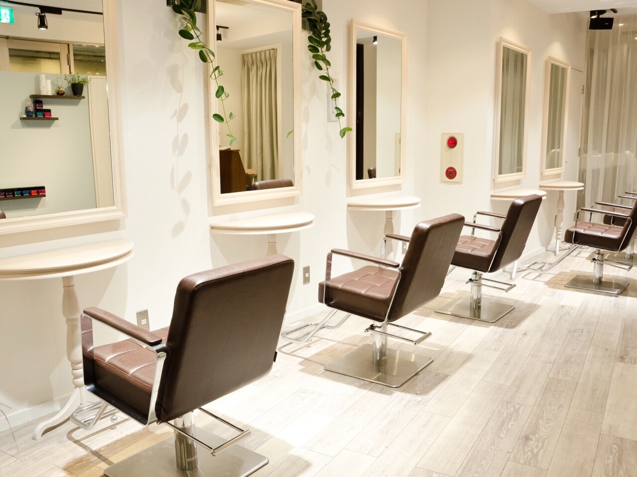 ヘアーデザイン フローラ(Hair design Flora)｜ホットペッパービューティー