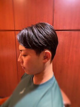ヘアモード キクチ 銀座店 毛流れ重視!ビジネスショート【理容室】