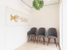 ウルーウール 金沢もりの里店(HEUREUX HEURE)の雰囲気（サロン店内は段差を無くし、バリアフリーにも対応しております◎）