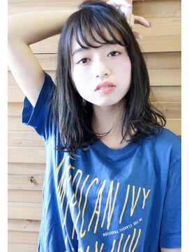 リシェル(RICHEL) ミディアムヘア　小顔ヘア　黒髪　ブルージュ