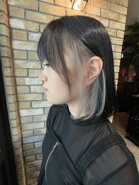 モナン 渋谷(Monan) タイトボブ×ホワイトイヤリングカラー