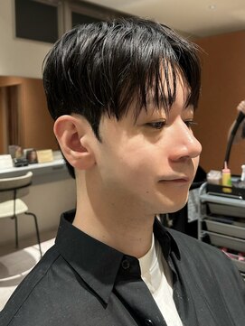 ノラギンザユー(NORA GINZA/U) コンマヘア韓国ヘアメンズヘアダウンパーマ