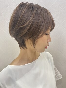 ニューヨークニューヨーク 阪急高槻店(NYNY) ひし形ショートヘア30代40代