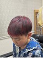 メンズ美容室 タカミ メッシュキャップで赤をいれてます
