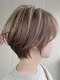 シャルムパリス(charme paris)の写真/隠す白髪から「活かすデザイン」へ。鏡を見るのが楽しみになる、自然な馴染みと上品な艶感を叶えます。
