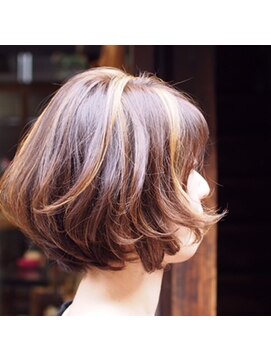 髪匠庵 動きと軽さが出しやすいボブ　似合わせカット