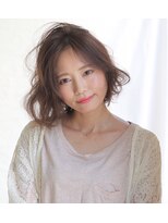 ヨロ(YoLo.) くせ毛の方でも ショート 担当 内迫