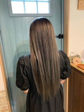 テンプラード(Templado) バレイヤージュ