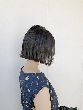 アンドチル 渋谷(AND CHILL) 透け感グレーアッシュ/20代30代/渋谷 ボブ