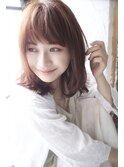大人可愛い20代30代40代前下がりミディアムボブ丸みミディ綾瀬