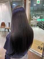 ヘアーアンドメイク ビス(HAIR&MAKE bis) 韓国風艶髪/アッシュグレージュ【戸田雅子】