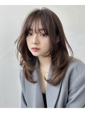 ベル 表参道店(Belle) 外ハネの苦手な方へ!内巻きのロングレイヤースタイル《韓国ヘア
