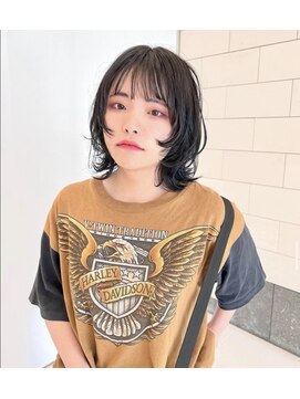 クラメールパリ 福岡(Kraemer Paris) くびレイヤーエモージュデザインカラーシルキーベージュミディ