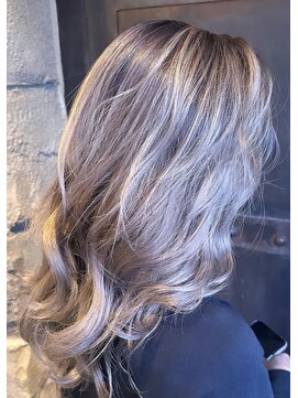 リリー(LILY) ハイライト×シルバー☆